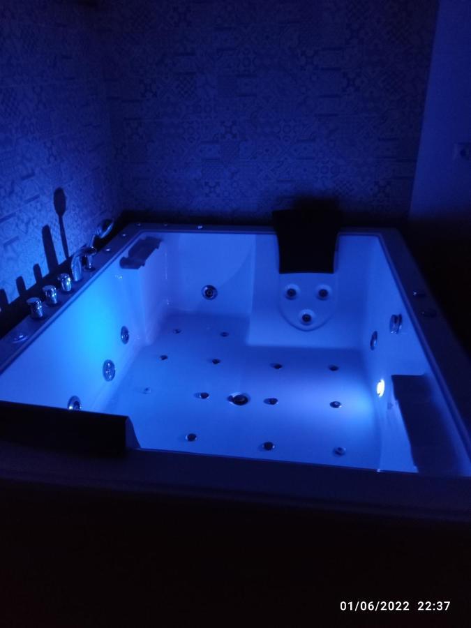 Villa Egipto Con Jacuzzi Y Piscina Climatizada Чиклана-де-ла-Фронтера Екстер'єр фото